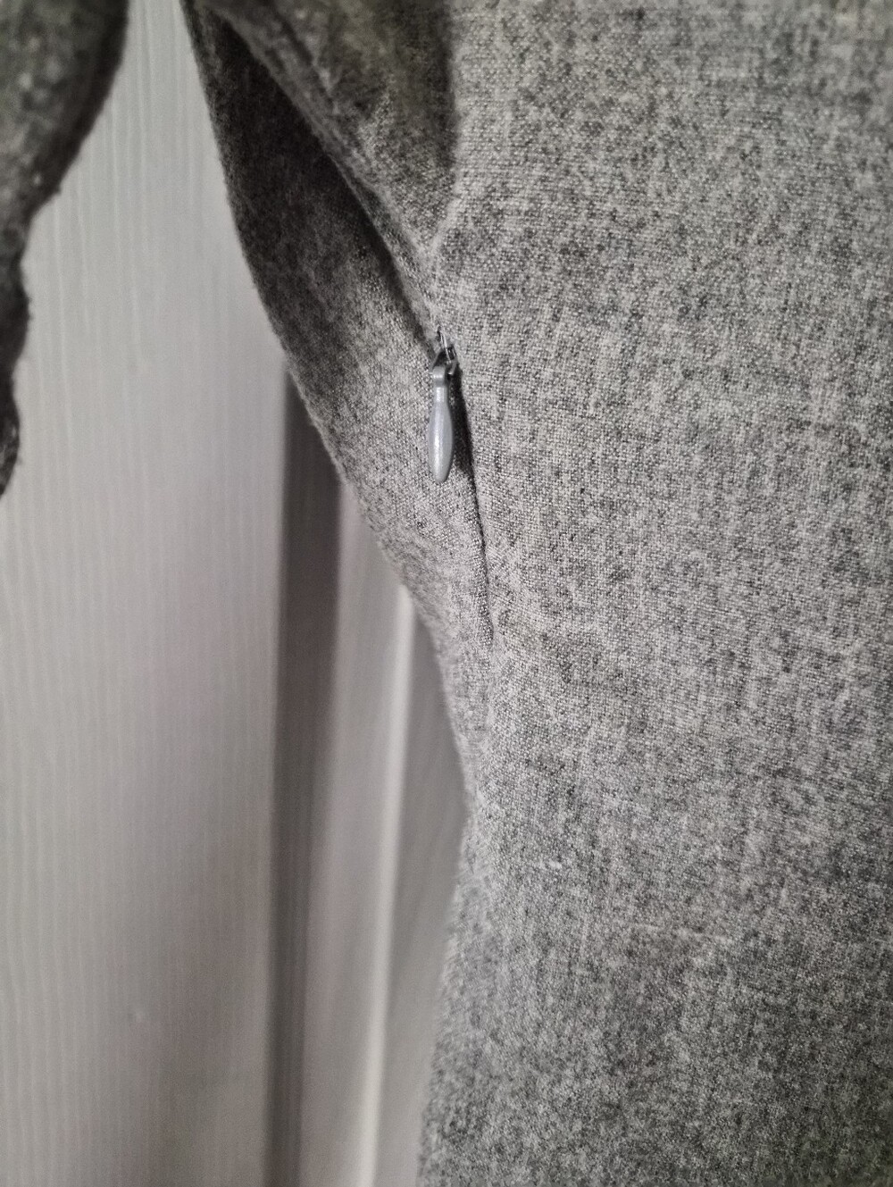 Totême Twisted Grey Melange Asymmetric Flannel Long Sleeve Midi Dress DK36 US6 S - Picture 9 of 14